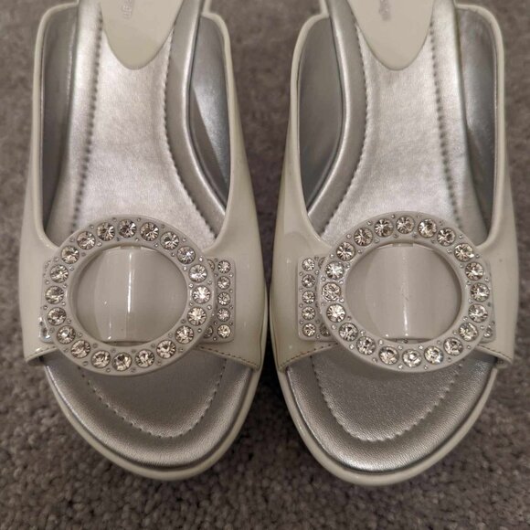 Brand New Diamond Heels - Picture 5 of 5